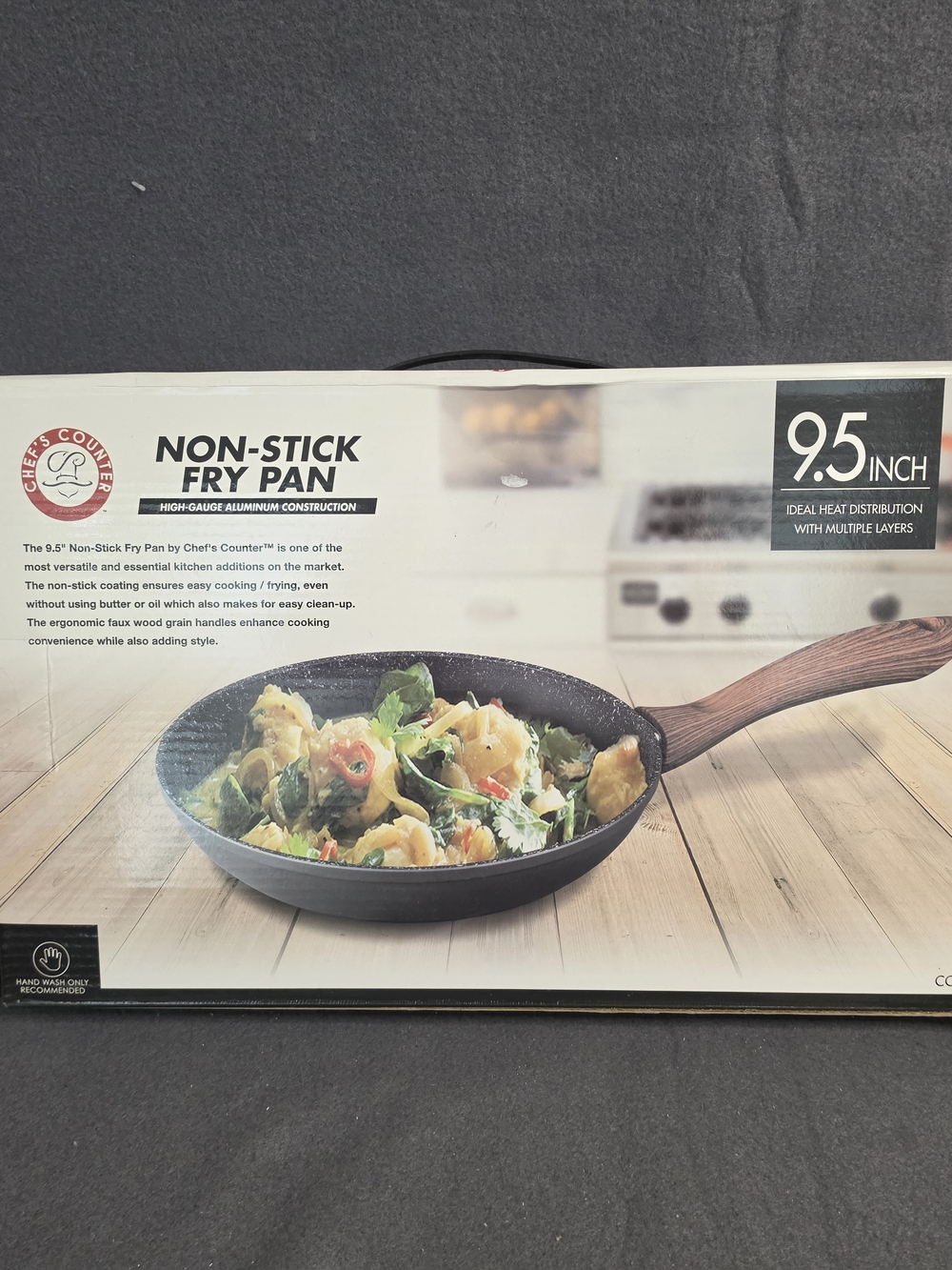 Chef's Counter 9.5" Non-Stick Fry Pan in Black with Wood-Grain Handle